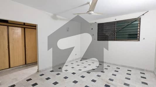 جی ۔ 6 اسلام آباد میں 11 کمروں کا 1 کنال مکان 10.3 لاکھ میں کرایہ پر دستیاب ہے۔