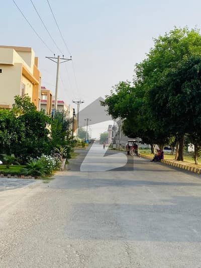 خیابانِ امین ۔ بلاک ایل خیابانِ امین,لاہور میں 10 مرلہ رہائشی پلاٹ 1.23 کروڑ میں برائے فروخت۔