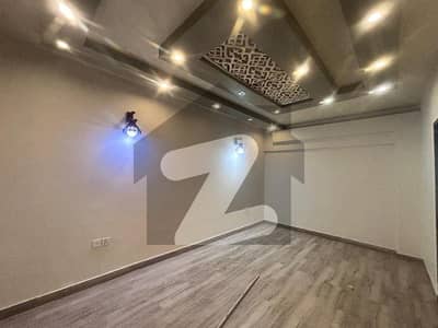 نارتھ ناظم آباد کراچی میں 2 کمروں کا 4 مرلہ فلیٹ 55.0 ہزار میں کرایہ پر دستیاب ہے۔