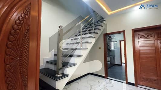 جی ۔ 14/4 جی ۔ 14,اسلام آباد میں 4 کمروں کا 4 مرلہ مکان 3.8 کروڑ میں برائے فروخت۔