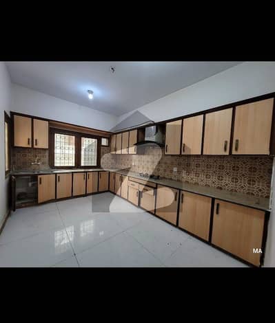 ڈی ایچ اے فیز 7 ڈی ایچ اے ڈیفینس,کراچی میں 5 کمروں کا 1 کنال مکان 4.0 لاکھ میں کرایہ پر دستیاب ہے۔