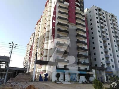 لطیف ڈوپلیکس لکسوریا سکیم 33 - سیکٹر 35-اے,سکیم 33,کراچی میں 4 کمروں کا 12 مرلہ فلیٹ 2.65 کروڑ میں برائے فروخت۔