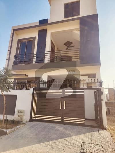 فیصل مارگلہ سٹی بی ۔ 17,اسلام آباد میں 4 کمروں کا 5 مرلہ مکان 2.2 کروڑ میں برائے فروخت۔