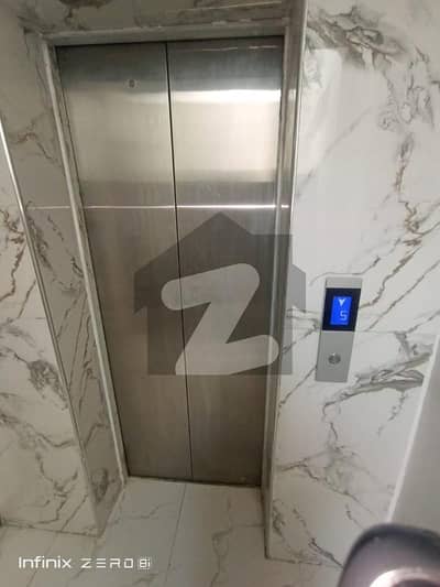 2 bed flat for rent with lift