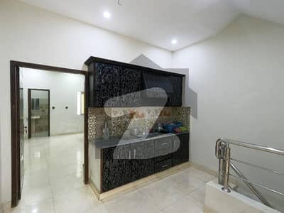 فارمانئیٹس ہاؤسنگ سکیم ۔ بلاک این فارمانئیٹس ہاؤسنگ سکیم,لاہور میں 3 کمروں کا 2 مرلہ مکان 1.0 کروڑ میں برائے فروخت۔