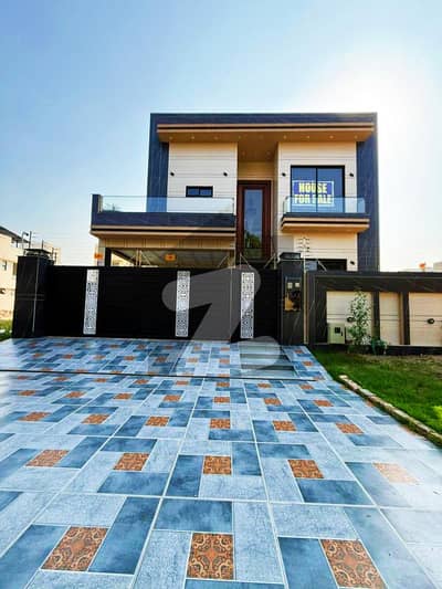 آئی ای پی انجینئرز ٹاؤن لاہور میں 7 کمروں کا 1 کنال مکان 5.99 کروڑ میں برائے فروخت۔