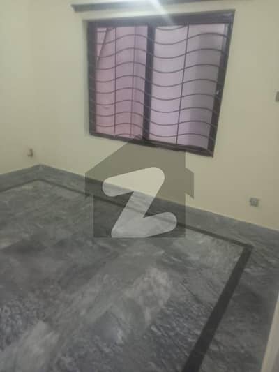 1st Floor In Zeeshan Street For Rent