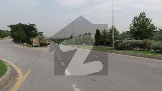 14 Marla Park Face Solid Plot in Bahria VII