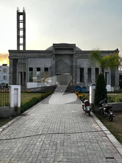 5 Marla plot for sale overseas block woth free transfer