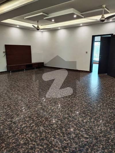 10 Marla House Available For Rent In Lda Avenue