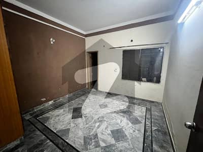 جوہر ٹاؤن فیز 1 جوہر ٹاؤن,لاہور میں 2 کمروں کا 7 مرلہ زیریں پورشن 62.0 ہزار میں کرایہ پر دستیاب ہے۔