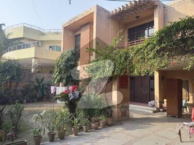 24 Kanal old house For Sale in A-Block Canal View Canal Road Lahore