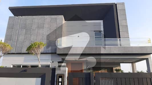 ڈی ایچ اے فیز 5 ڈیفنس (ڈی ایچ اے),لاہور میں 5 کمروں کا 10 مرلہ مکان 5.0 لاکھ میں کرایہ پر دستیاب ہے۔