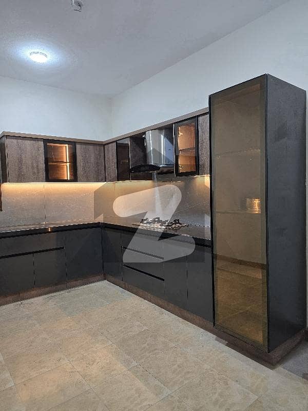 UPPER PORTION FOR RENT UPPER PORTION FOR RENT