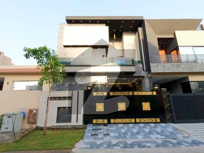 پارک ویو سٹی ۔ جیڈ ایکسٹینشن بلاک پارک ویو سٹی,لاہور میں 4 کمروں کا 5 مرلہ مکان 2.25 کروڑ میں برائے فروخت۔