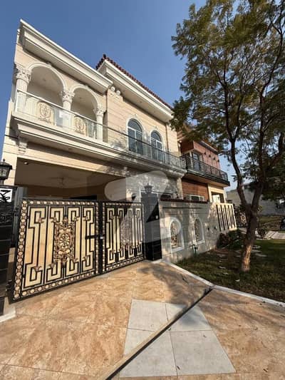 5 Marla Brand New House For Rent In DHA In 9 Town