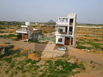 A Palatial Residence For Prime Location sale In Safari Palm Village Karachi