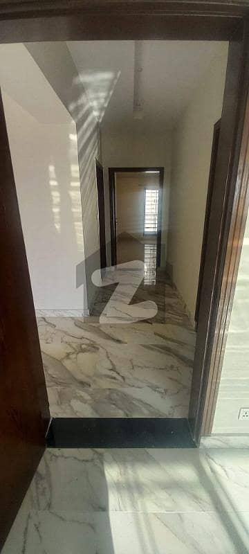 ڈی ایچ اے فیز 4 ڈیفنس (ڈی ایچ اے),لاہور میں 3 کمروں کا 10 مرلہ بالائی پورشن 1.0 لاکھ میں کرایہ پر دستیاب ہے۔ ڈی ایچ اے فیز 4 ڈیفنس (ڈی ایچ اے),لاہور میں 3 کمروں کا 10 مرلہ بالائی پورشن 1.0 لاکھ میں کرایہ پر دستیاب ہے۔