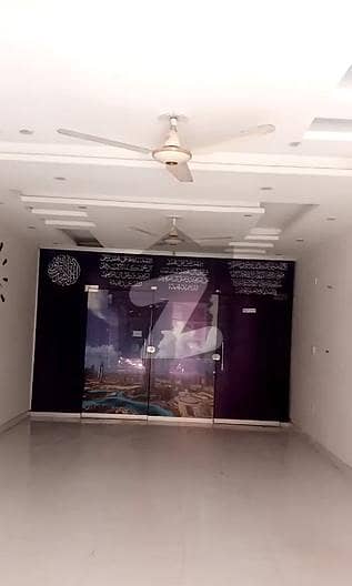 سیٹیلائیٹ ٹاؤن راولپنڈی میں 1 کمرے کا 1 مرلہ دکان 80.0 لاکھ میں برائے فروخت۔