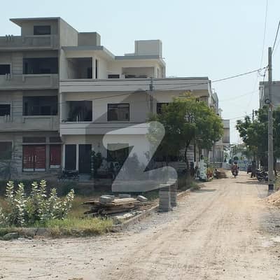 پِیر احمد زمان ٹاؤن - بلاک 1 پِیر احمد زمان ٹاؤن,گداپ ٹاؤن,کراچی میں 5 مرلہ رہائشی پلاٹ 65.0 لاکھ میں برائے فروخت۔