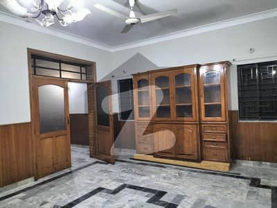 G11/1 Full House 4Bed 1Kitchen