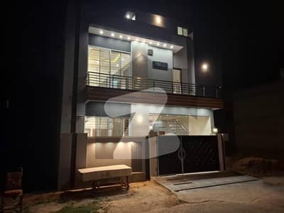 نشیمن اقبال فیز 2 بلاک - اے 2 نشیمنِ اقبال فیز 2,نشیمنِ اقبال,لاہور میں 5 کمروں کا 5 مرلہ مکان 2.15 کروڑ میں برائے فروخت۔