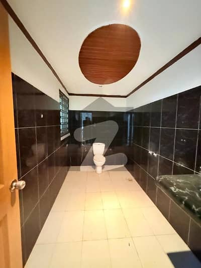 بحریہ ٹاؤن فیز 8 بحریہ ٹاؤن راولپنڈی,راولپنڈی میں 5 کمروں کا 7 مرلہ مکان 80.0 ہزار میں کرایہ پر دستیاب ہے۔ بحریہ ٹاؤن فیز 8 بحریہ ٹاؤن راولپنڈی,راولپنڈی میں 5 کمروں کا 7 مرلہ مکان 80.0 ہزار میں کرایہ پر دستیاب ہے۔