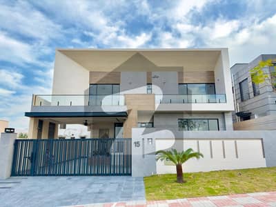 Luxurious Living Exquisite Residence Bungalow For Sale