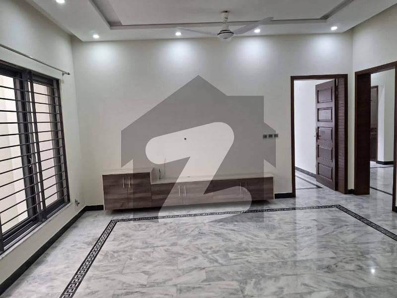 E-11 Out Class Location New Upper Portion For Rent E-11 Out Class Location New Upper Portion For Rent