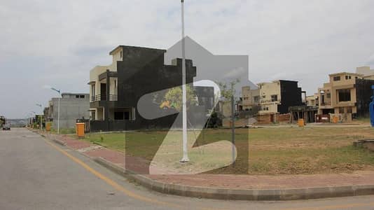 Investor Price Sector M 5 Marla Plot Solid Land 100% All Paid