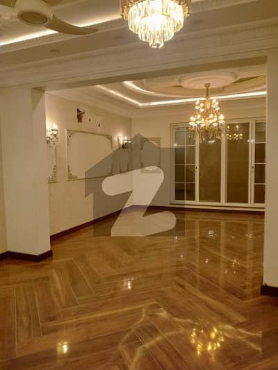Army Housing Complex Renovated & Beautiful 10 Marla House For Sale Askari 10 - Sector D Lahore