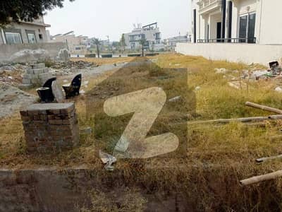 بحریہ انکلیو - سیکٹر سی بحریہ انکلیو,بحریہ ٹاؤن,اسلام آباد میں 1 کنال رہائشی پلاٹ 3.45 کروڑ میں برائے فروخت۔