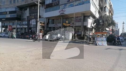 کوہِ نور سٹی فیصل آباد میں 4 مرلہ دفتر 45.0 ہزار میں کرایہ پر دستیاب ہے۔