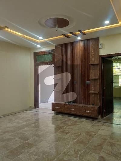 آئی ۔ 8 اسلام آباد میں 3 کمروں کا 14 مرلہ زیریں پورشن 1.7 لاکھ میں کرایہ پر دستیاب ہے۔