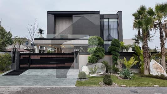 ڈی ایچ اے فیز 6 - بلاک ایل فیز 6,ڈیفنس (ڈی ایچ اے),لاہور میں 5 کمروں کا 1 کنال مکان 16.5 کروڑ میں برائے فروخت۔