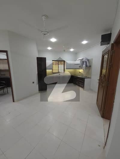 500 Yrds House For Rent With Small Gardend & Small Basement and Sevant Quarter