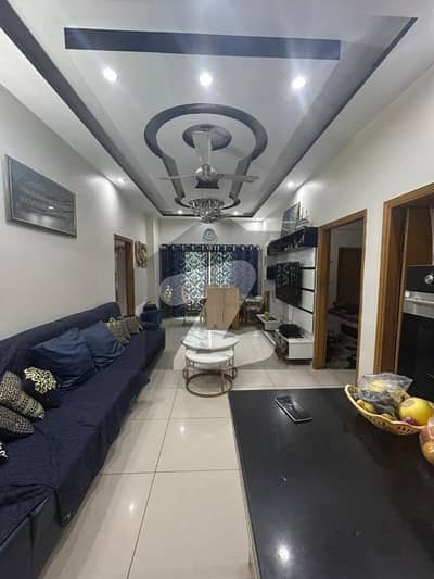 نارتھ ناظم آباد کراچی میں 8 کمروں کا 16 مرلہ مکان 6.7 کروڑ میں برائے فروخت۔