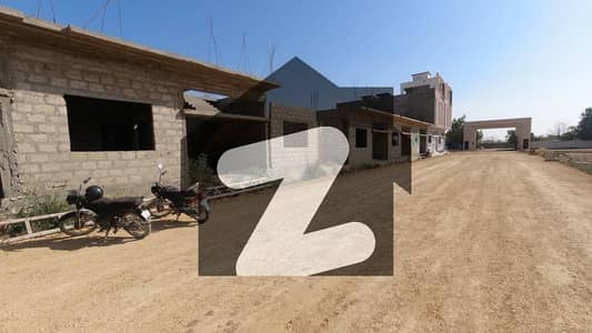 House Spread Over 120 Square Yards In National Highway Available