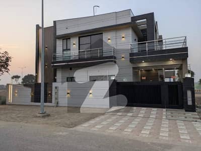 10 Marla Beautiful Designer House For Rent DHA Phase 7 Lahore