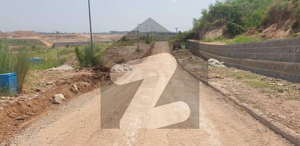 Spectacular location, 10 Marla exclusive plot in sector F DHA5 Islamabad