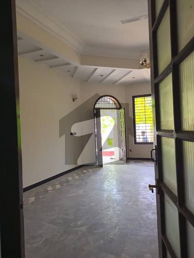 Prime Location Demolish Able House For Sale In Sector F-7 Islamabad