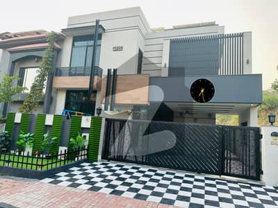 10 Marla Designer Full Furnished House Double Unit With Solar For Sale overseas Sectir