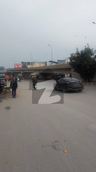 Girls Hostel For Rent 140 Plus Seats Mian Wahdat Road