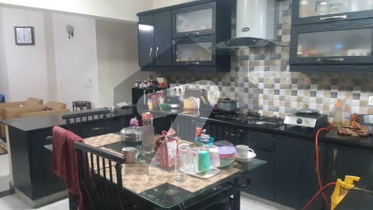 ڈی ایچ اے فیز 8 ڈی ایچ اے ڈیفینس,کراچی میں 6 کمروں کا 1 کنال مکان 13.5 کروڑ میں برائے فروخت۔