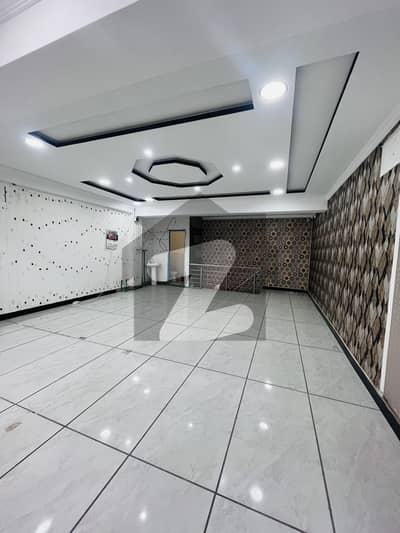 ایف ۔ 10 مرکز ایف ۔ 10,اسلام آباد میں 5 مرلہ دکان 4.0 لاکھ میں کرایہ پر دستیاب ہے۔