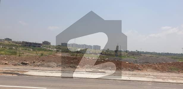 Invest Today ,Prosper Tomorrow. 10 Marla Plot In J Block DHA5