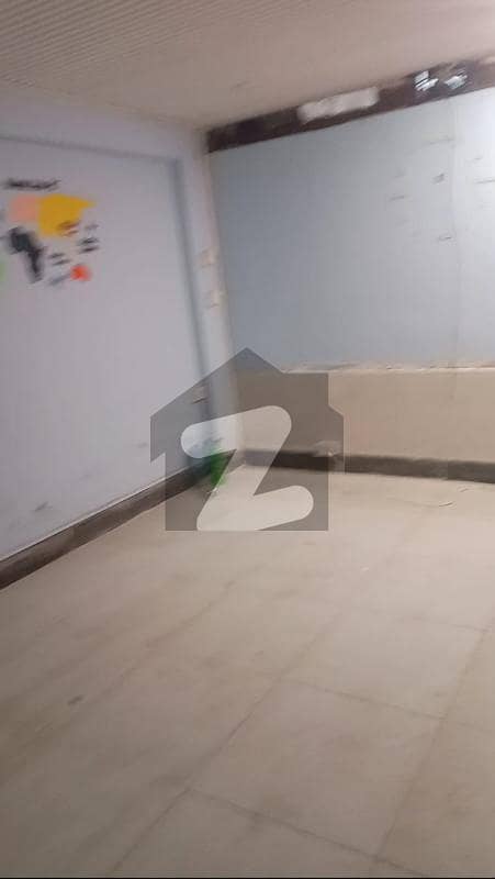 بلیو ایریا اسلام آباد میں 1 مرلہ دفتر 60.0 ہزار میں کرایہ پر دستیاب ہے۔ بلیو ایریا اسلام آباد میں 1 مرلہ دفتر 60.0 ہزار میں کرایہ پر دستیاب ہے۔