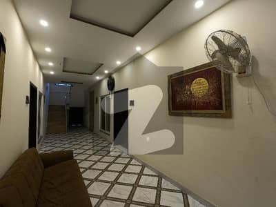 والٹن روڈ لاہور میں 1 کنال عمارت 22.0 کروڑ میں برائے فروخت۔