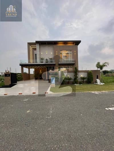 1 Kanal Ultra Modren Desgin House Availible Fro Rent In DHA Phase 6 Top Location