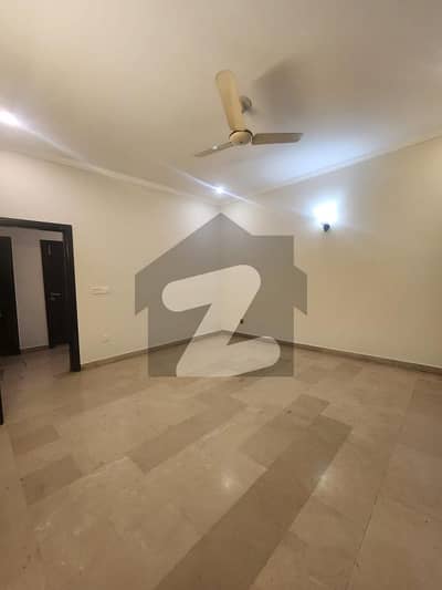 Elegant & Fully Functional 1-Kanal Upper Portion For Rent In DHA Phase 6, D Block 3 Master Bedrooms With Attached Washrooms, Modern Kitchen, TV Lounge, Terrace, Garage, And Secure Car Parking Perfect Family Home @ 120K (Negotiable)